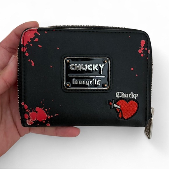 Chucky and Tiffany horror Loungefly zip up wallet - Picture 2 of 5
